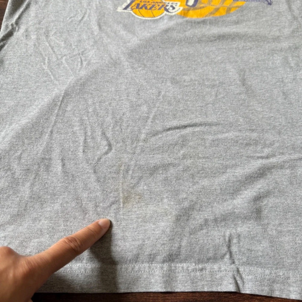 Y2K Adidas Los Angeles Lakers NBA Champions 2009‎ Mens Gray T-Shirt